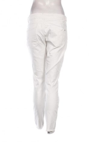 Dámské džíny  Reserved, Velikost L, Barva Vícebarevné, Cena  81,00 Kč