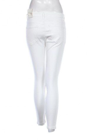 Dámské džíny  Reserved, Velikost M, Barva Bílá, Cena  219,00 Kč