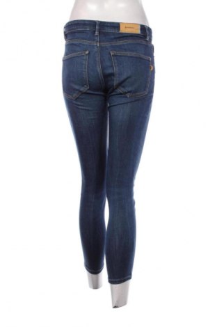 Γυναικείο Τζίν Stradivarius, Μέγεθος S, Χρώμα Μπλέ, Τιμή 12,99 €