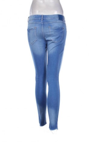 Dámské džíny  Stradivarius, Velikost M, Barva Modrá, Cena  159,00 Kč