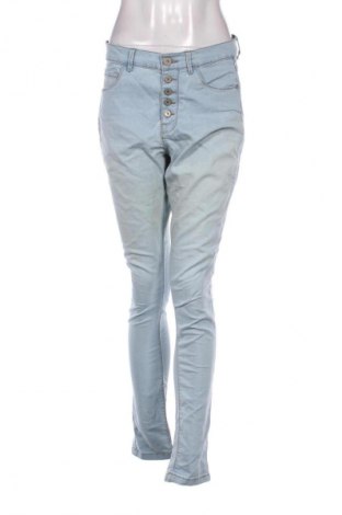 Damskie jeansy Terranova, Rozmiar L, Kolor Niebieski, Cena 21,99 zł