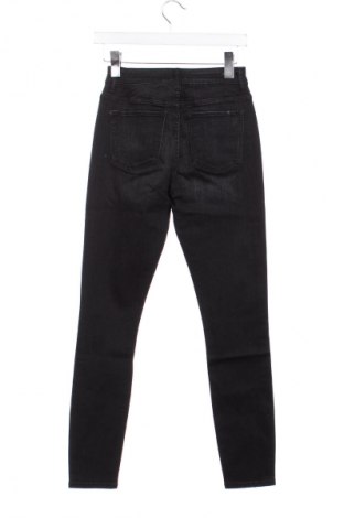 Dámské džíny  The Drop, Velikost XS, Barva Černá, Cena  329,00 Kč