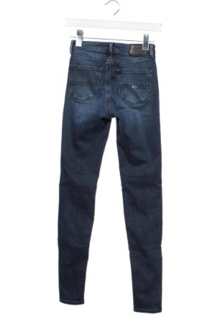 Дамски дънки Tommy Jeans, Размер XS, Цвят Син, Цена 22,49 €