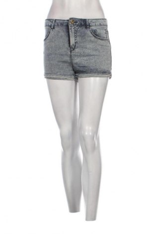 Γυναικείο κοντό παντελόνι Bershka, Μέγεθος S, Χρώμα Μπλέ, Τιμή 3,99 €