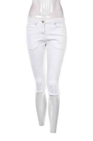 Dámské kraťasy  Blue Motion, Velikost S, Barva Bílá, Cena  241,00 Kč