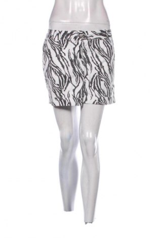 Dámské kraťasy  Colours Of The World, Velikost XL, Barva Vícebarevné, Cena  49,00 Kč