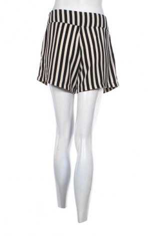 Γυναικείο κοντό παντελόνι Esmara, Μέγεθος M, Χρώμα Πολύχρωμο, Τιμή 4,99 €