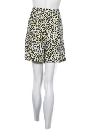 Damen Shorts Fb Sister, Größe M, Farbe Mehrfarbig, Preis 4,99 €