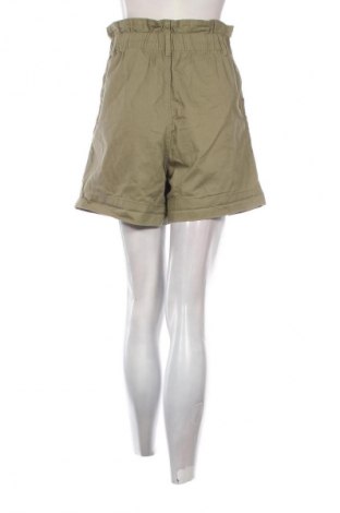 Γυναικείο κοντό παντελόνι H&M, Μέγεθος M, Χρώμα Πράσινο, Τιμή 9,99 €