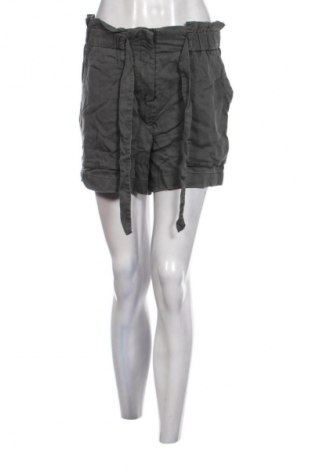 Damskie szorty H&M, Rozmiar M, Kolor Niebieski, Cena 39,99 zł