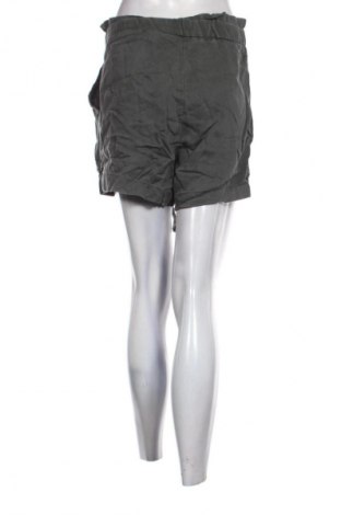 Damskie szorty H&M, Rozmiar M, Kolor Niebieski, Cena 39,99 zł