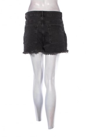 Damskie szorty H&M Divided, Rozmiar L, Kolor Czarny, Cena 23,99 zł