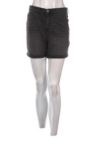 Dámské kraťasy  LC Waikiki, Velikost M, Barva Černá, Cena  136,00 Kč