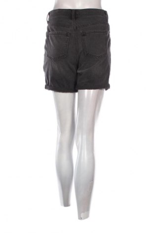 Dámské kraťasy  LC Waikiki, Velikost M, Barva Černá, Cena  136,00 Kč