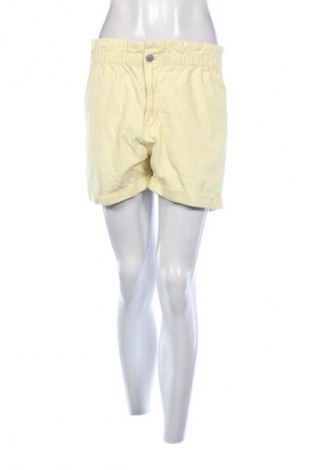 Damskie szorty Terranova, Rozmiar S, Kolor Żółty, Cena 12,99 zł