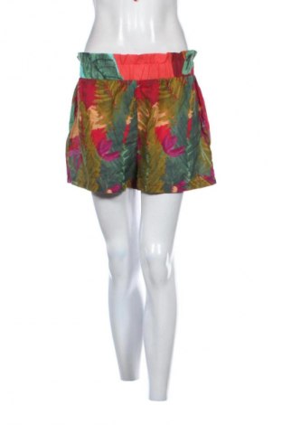 Damskie szorty Trendyol, Rozmiar L, Kolor Kolorowy, Cena 15,99 zł