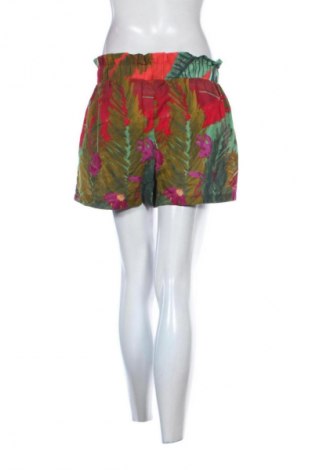 Damskie szorty Trendyol, Rozmiar L, Kolor Kolorowy, Cena 15,99 zł