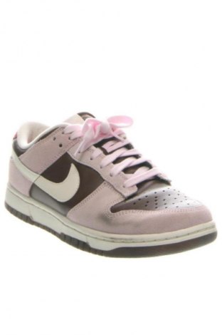 Γυναικεία παπούτσια Nike, Μέγεθος 40, Χρώμα Πολύχρωμο, Τιμή 39,57 €