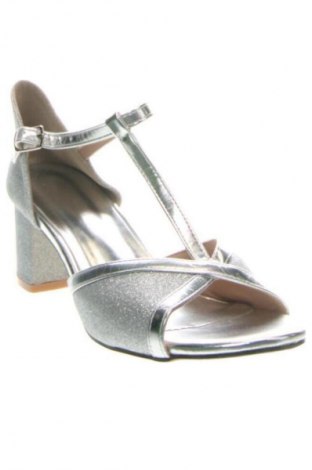 Γυναικεία παπούτσια Unbranded, Μέγεθος 38, Χρώμα Ασημί, Τιμή 24,99 €