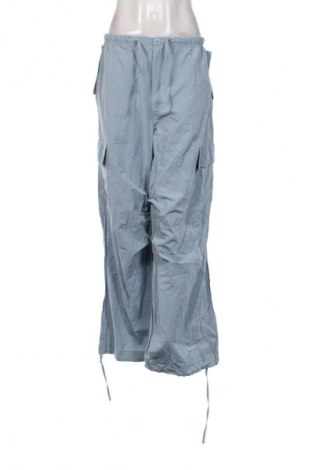 Дамски панталон Bershka, Размер L, Цвят Син, Цена 6,13 €