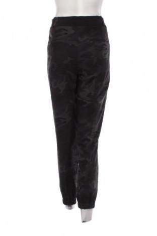 Damenhose Cambio, Größe XL, Farbe Mehrfarbig, Preis € 9,99