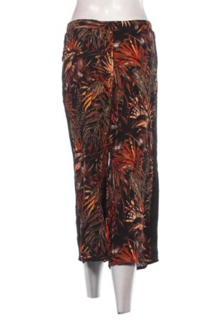 Damenhose Infinity Woman, Größe S, Farbe Mehrfarbig, Preis 3,99 €