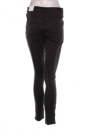 Damskie spodnie ONLY, Rozmiar XL, Kolor Czarny, Cena 40,99 zł