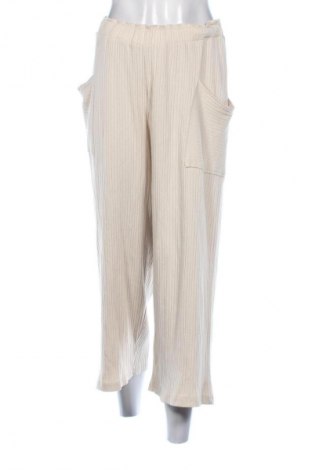 Damskie spodnie Page One, Rozmiar L, Kolor Beżowy, Cena 6,99 zł