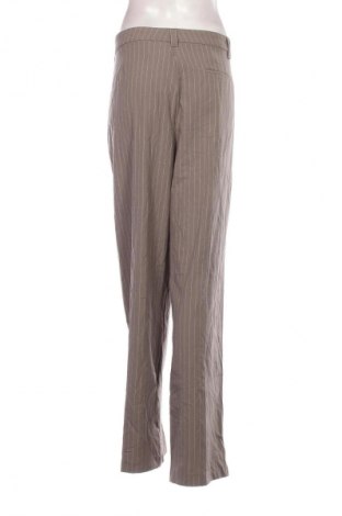 Damenhose Pull&Bear, Größe XXL, Farbe Mehrfarbig, Preis € 18,99