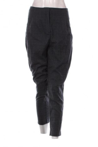 Damskie spodnie Reserved, Rozmiar M, Kolor Kolorowy, Cena 19,99 zł