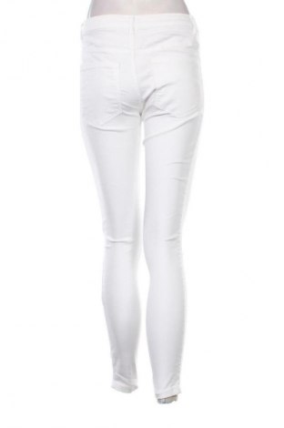 Дамски панталон Sinsay, Размер M, Цвят Бял, Цена 5,11 €