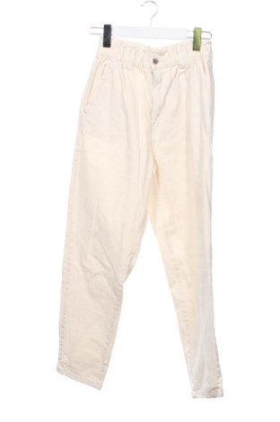 Damskie spodnie Stradivarius, Rozmiar XS, Kolor ecru, Cena 39,99 zł