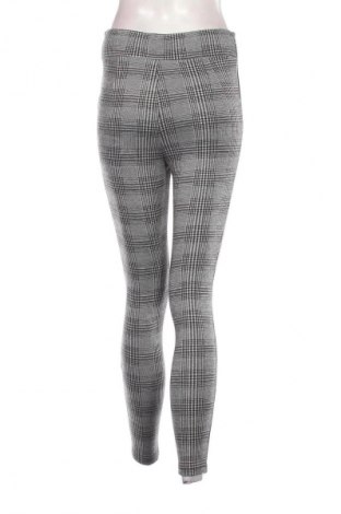 Γυναικείο παντελόνι Stradivarius, Μέγεθος S, Χρώμα Πολύχρωμο, Τιμή 1,99 €