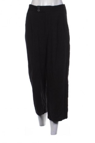 Dámské kalhoty  Stradivarius, Velikost M, Barva Černá, Cena  199,00 Kč