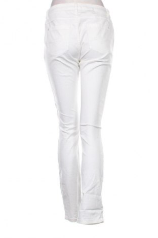 Γυναικείο παντελόνι Street One, Μέγεθος M, Χρώμα Λευκό, Τιμή 5,99 €