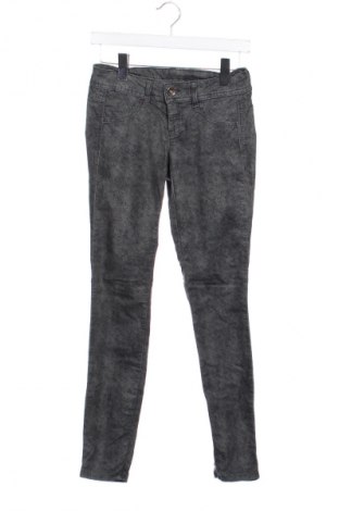 Damskie spodnie United Colors Of Benetton, Rozmiar XS, Kolor Kolorowy, Cena 23,99 zł