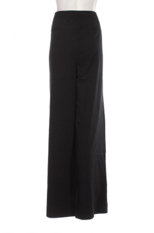 Pantaloni de femei Urban Classics, Mărime 3XL, Culoare Negru, Preț 165,99 Lei
