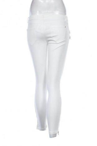 Damskie spodnie Zara, Rozmiar S, Kolor Biały, Cena 62,99 zł