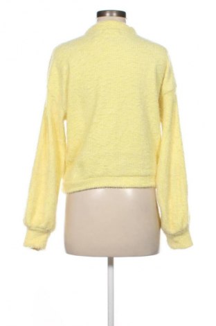 Дамски пуловер Bershka, Размер S, Цвят Жълт, Цена 6,64 €