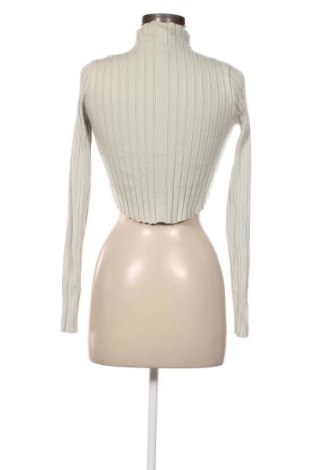 Dámský svetr Bershka, Velikost M, Barva Zelená, Cena  259,00 Kč