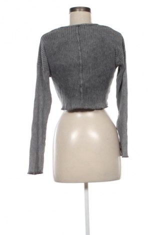 Dámský svetr Pull&Bear, Velikost XS, Barva Šedá, Cena  59,00 Kč