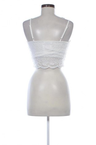 Γυναικείο τοπ Fb Sister, Μέγεθος S, Χρώμα Λευκό, Τιμή 5,36 €