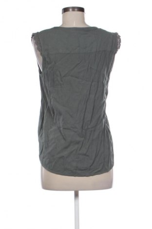 Damentop ONLY, Größe M, Farbe Grün, Preis € 2,99