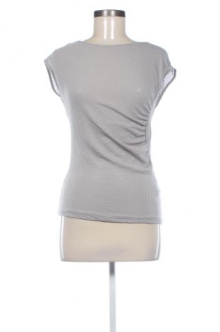 Γυναικείο τοπ Pull&Bear, Μέγεθος M, Χρώμα Γκρί, Τιμή 5,99 €