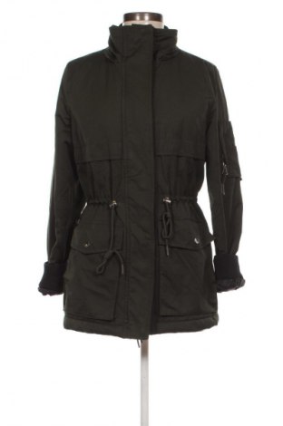 Dámská bunda  Bershka, Velikost S, Barva Zelená, Cena  649,00 Kč