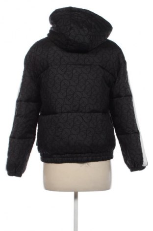 Γυναικείο μπουφάν Ellesse, Μέγεθος XS, Χρώμα Μαύρο, Τιμή 56,99 €