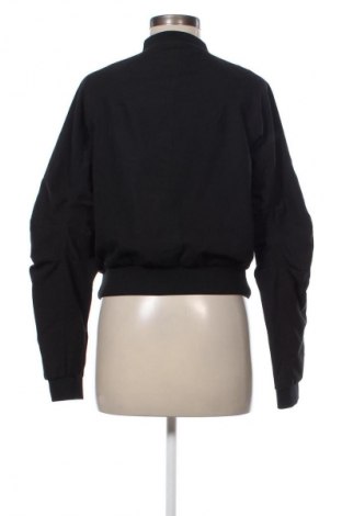 Γυναικείο μπουφάν ONLY, Μέγεθος S, Χρώμα Μαύρο, Τιμή 3,99 €