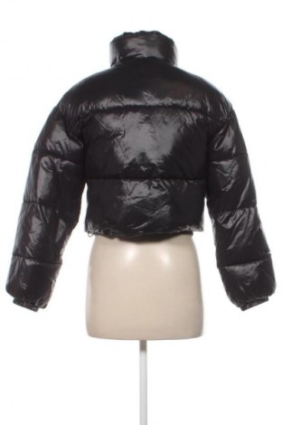 Γυναικείο μπουφάν Reserved, Μέγεθος S, Χρώμα Μαύρο, Τιμή 46,65 €