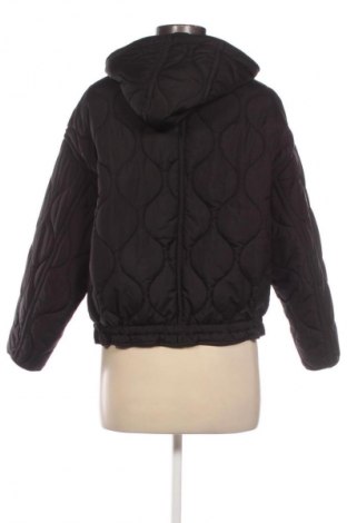 Dámska bunda  Stradivarius, Veľkosť S, Farba Čierna, Cena  24,95 €