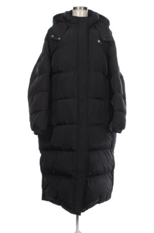 Γυναικείο μπουφάν Tommy Jeans, Μέγεθος 5XL, Χρώμα Μαύρο, Τιμή 182,99 €